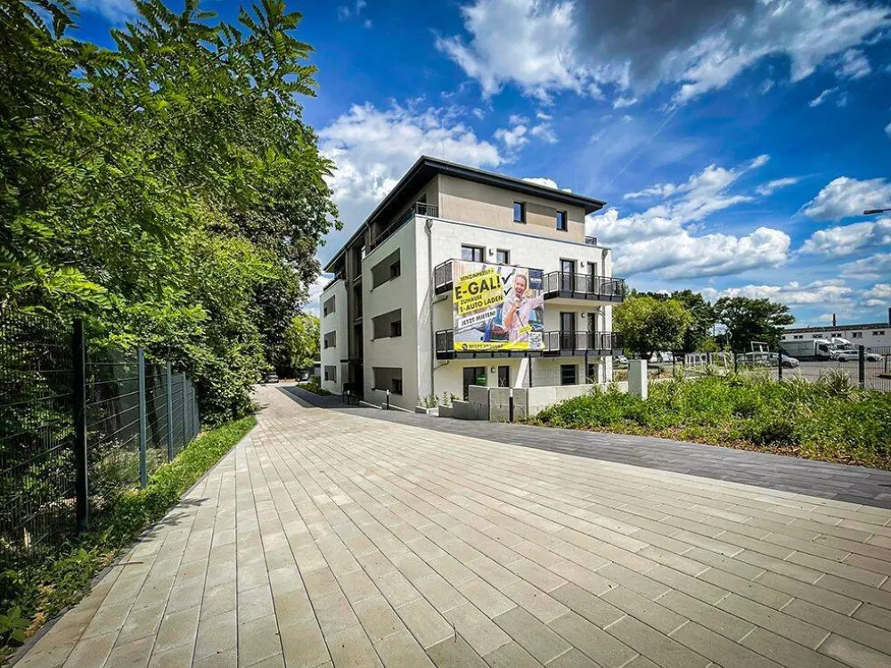 *** 2 Zimmer * Erstbezug * Privat Garten * Stellplatz * EBK * VERFÜGBAR * Markkleeberg ***
