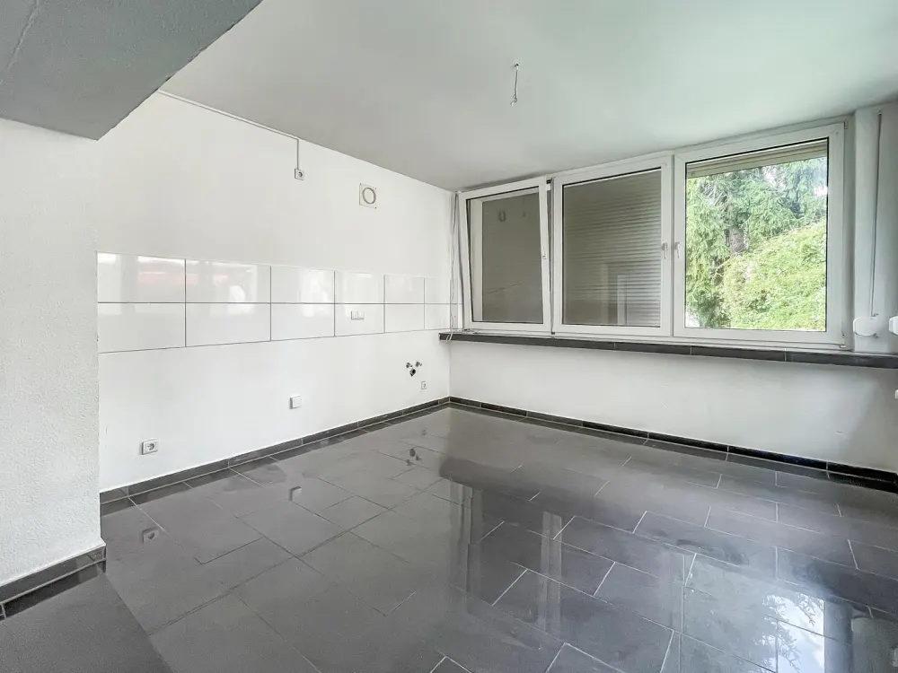 5,5 Zimmer, renoviert, ruhige Lage, Garten, Garage