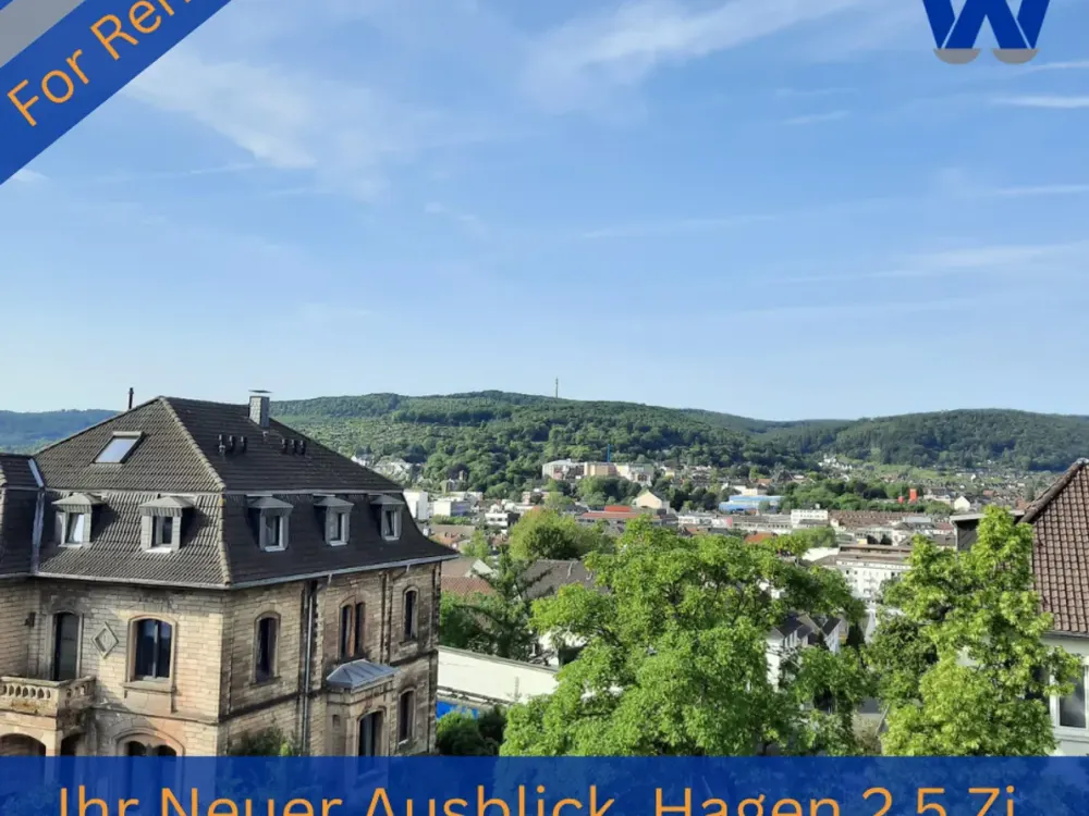 Schöne Aussicht aus vollständig renovierter 2,5 - Zimmerwohnung
