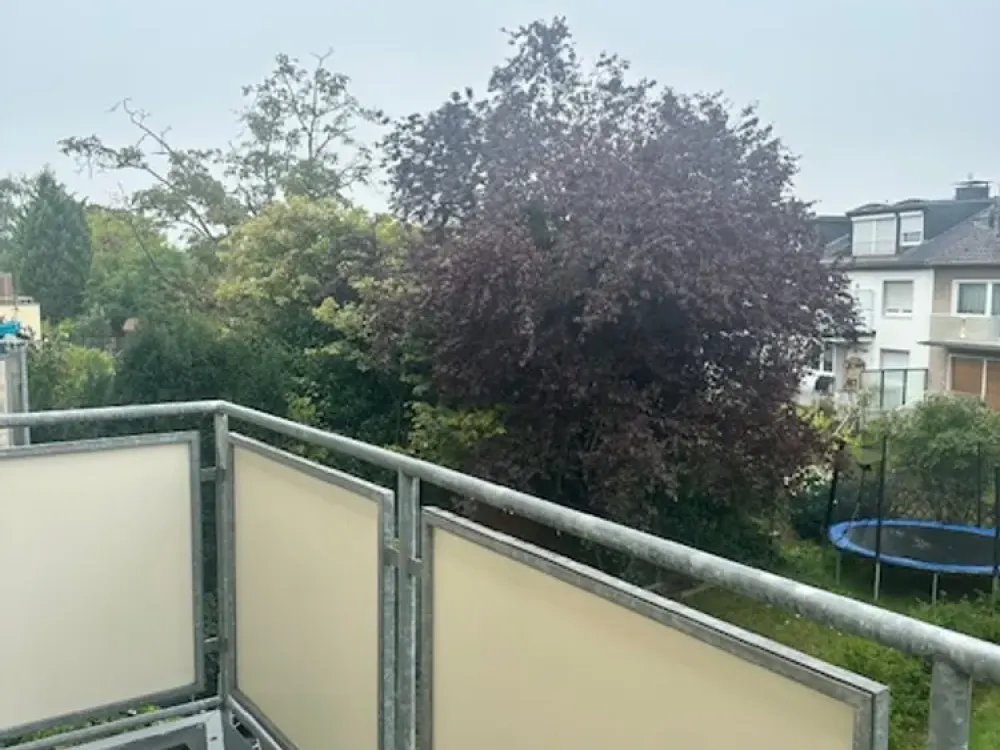 WG-geeignete, möblierte 2-Zimmerwohnung in ruhiger Lage von Niehl