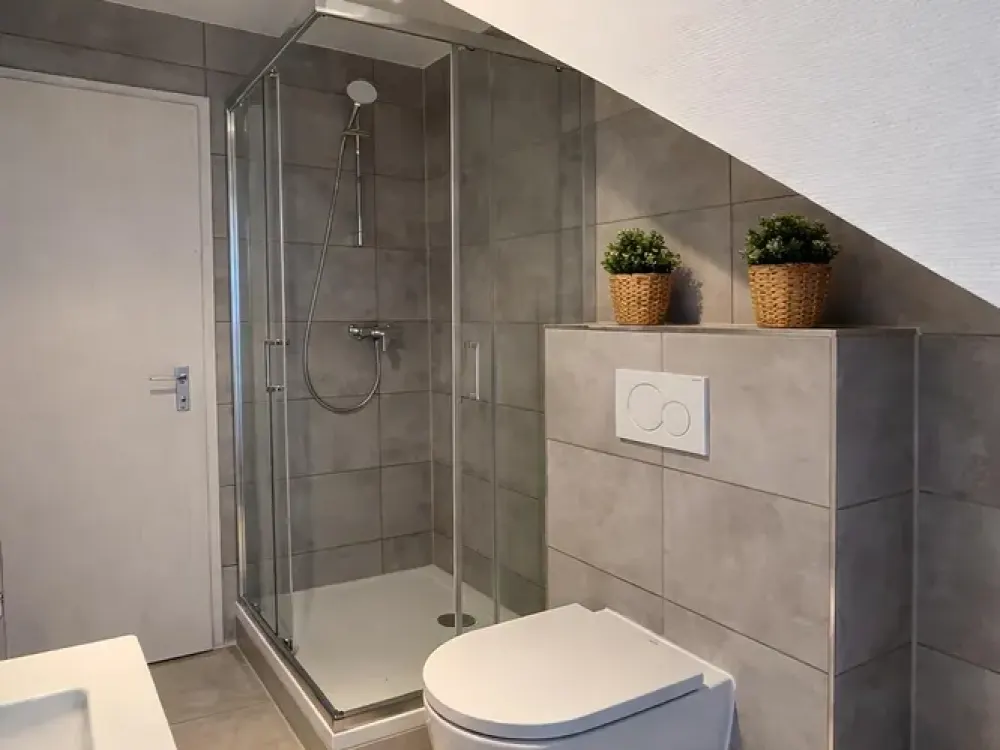 Great, fully furnished apartment in a good location with elevator