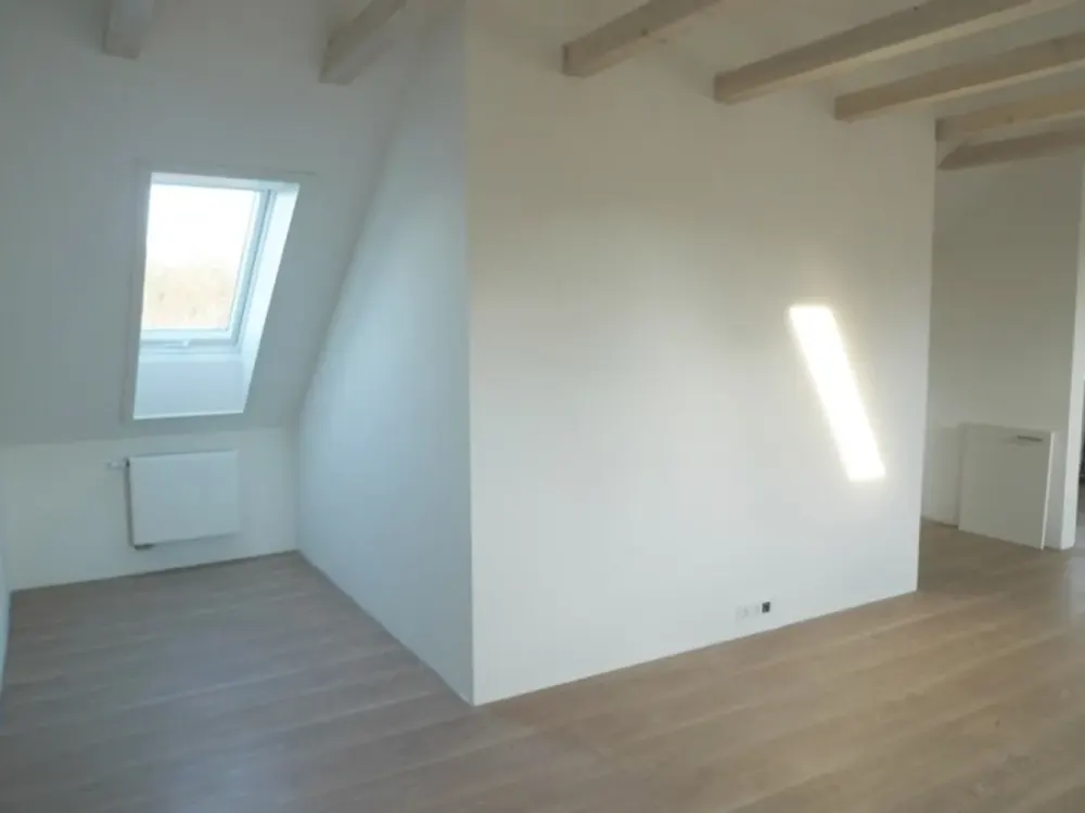 Wunderschönes 2-Zimmer-Dach-Loft Pullach