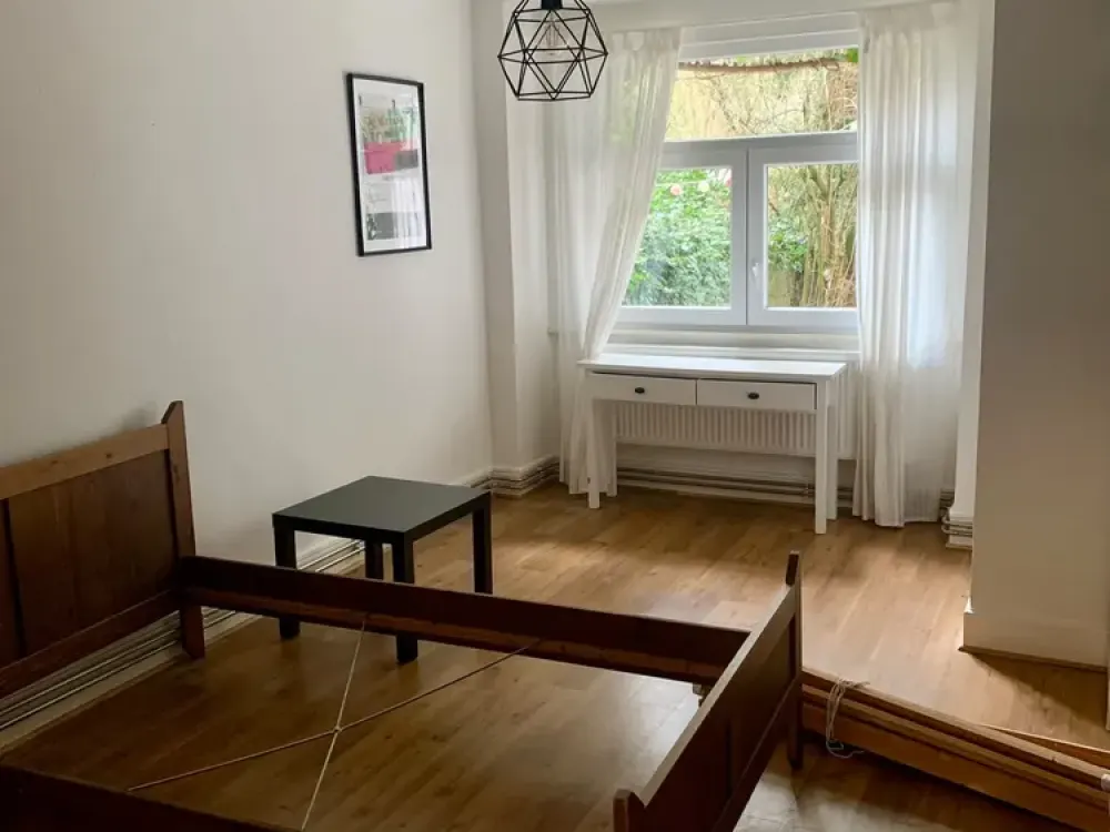 3-Zimmer-Altbauwohnung in ruhiger Lage von Stuttgart-West