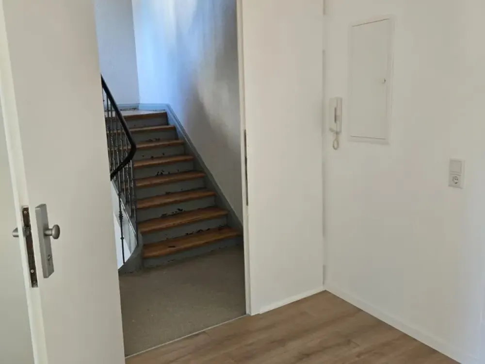4-Room Apartment in Central Location - Frankfurt-Höchst near the Main River!