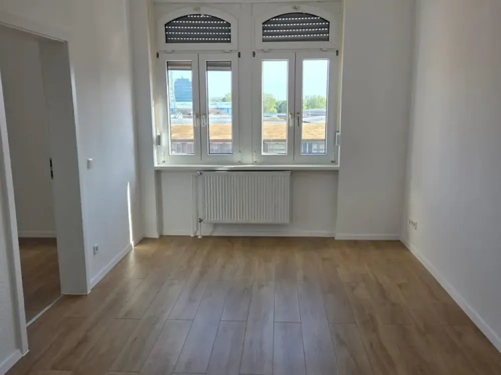 4-Room Apartment in Central Location - Frankfurt-Höchst near the Main River!