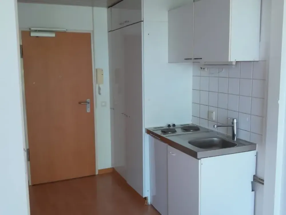 Attraktive 1-Zimmer-Wohnung im 7. OG zu vermieten