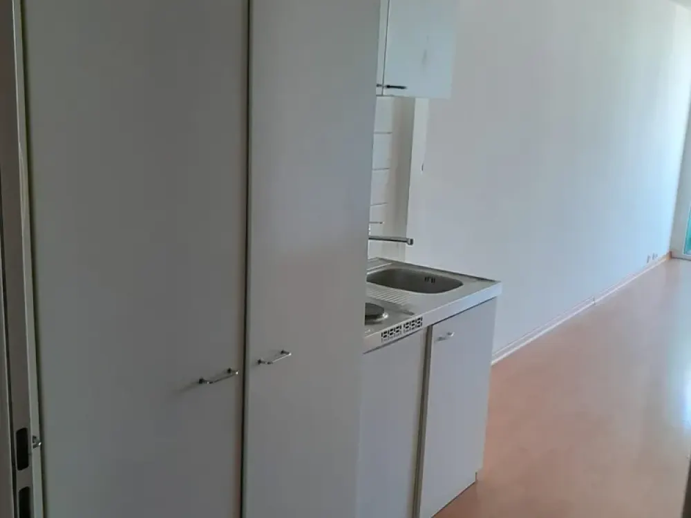 Attraktive 1-Zimmer-Wohnung im 7. OG zu vermieten