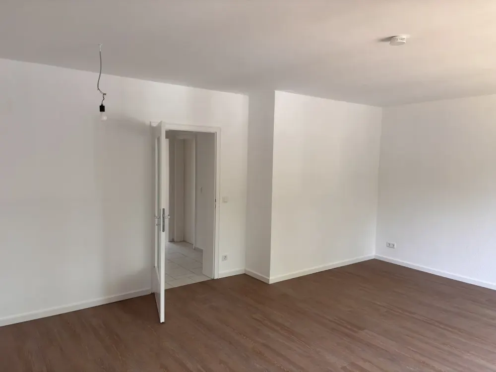 Ruhig gelegene 3-Zi-Wohnung mit Loggia in Krefeld-Fischeln