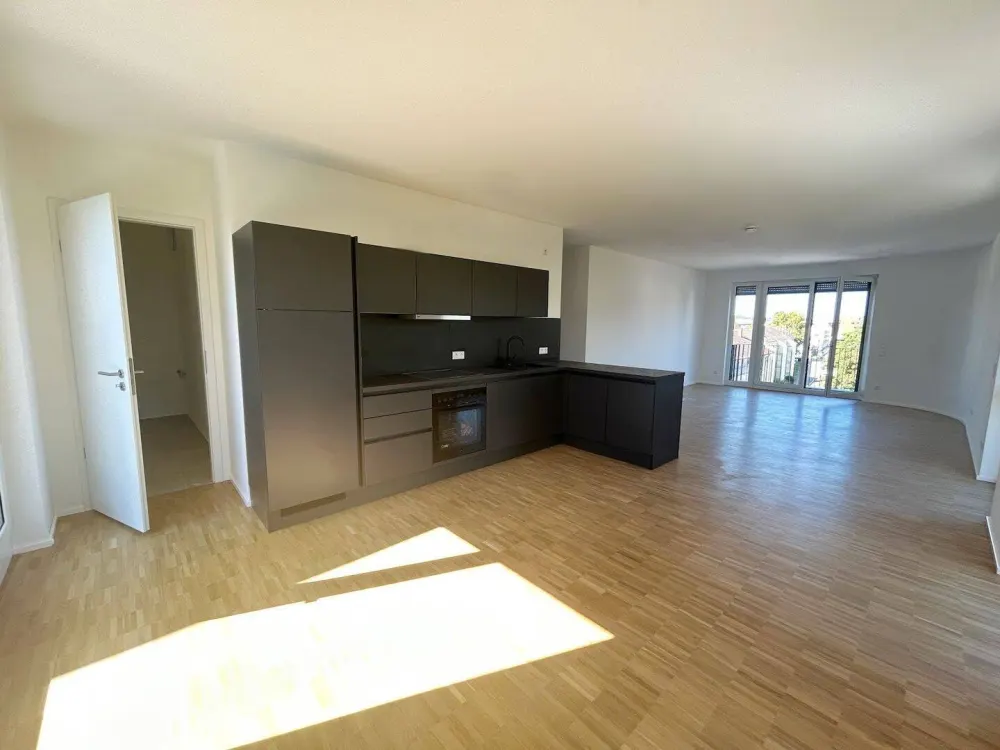 2 Monate mietfrei! 3 ZW mit Dachterrasse & Eckbalkon, Einbauküche, helles Neubauamiente, Aufzug