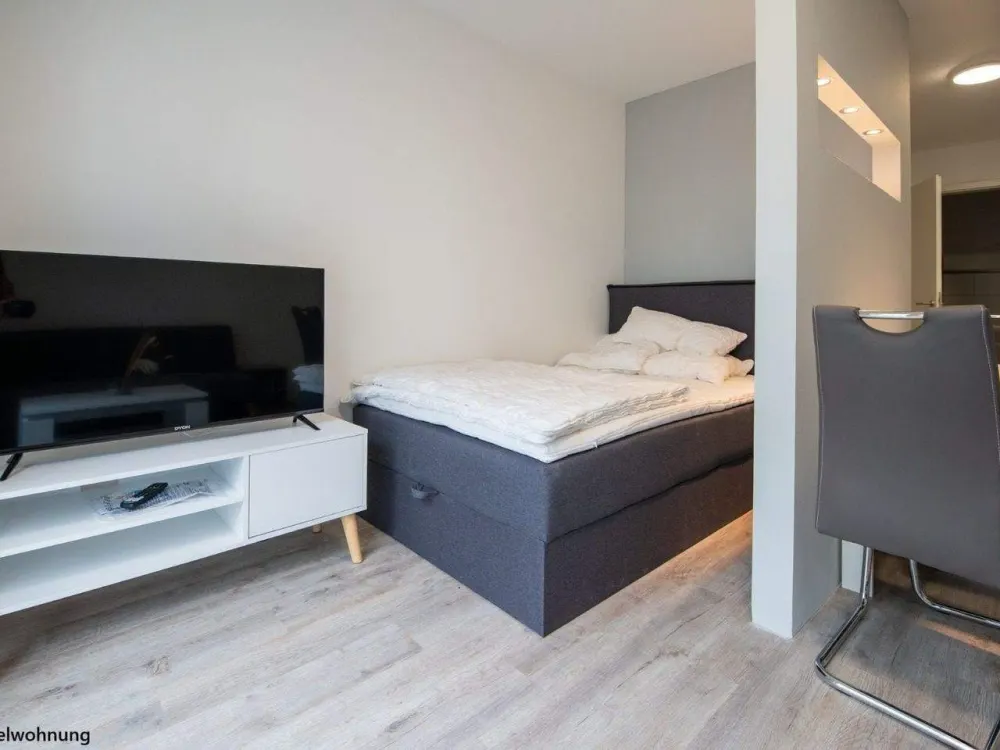 Moderne, möblierte 2-Zimmer-Wohnung mit Balkon & TG-Stellplatz