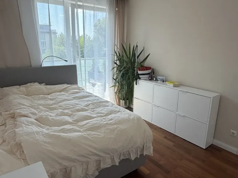 Quiet and Well Connected, Fully Furnished 2-Room Apartment with Sun Terrace
