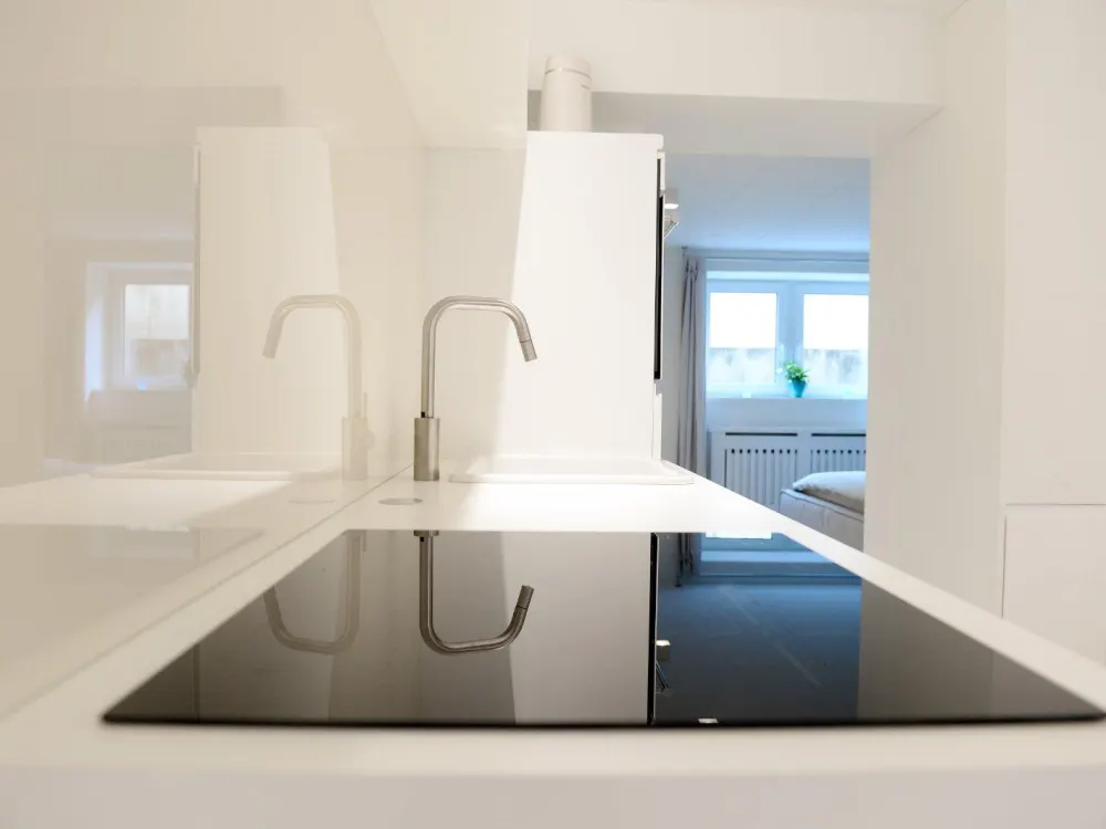 Traum Appartement 60 m2 in Junkersdorf, 1-6 Monate, vollmöbliert