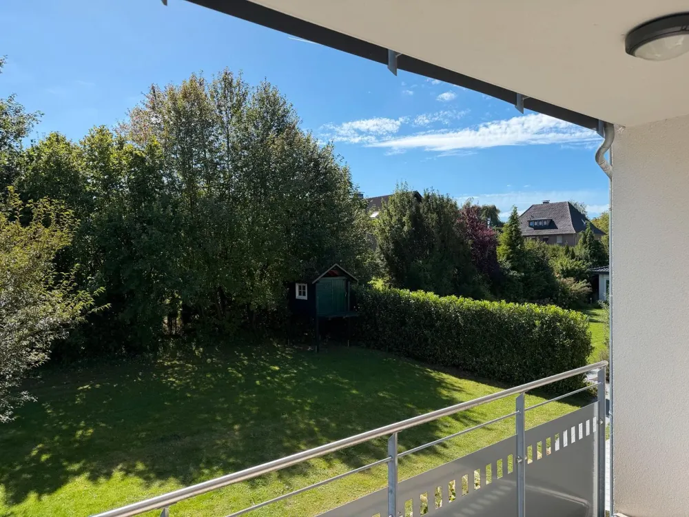 Direkt am Kurpark: Hochwertige 3-Zimmer-Wohnung mit großem Balkon