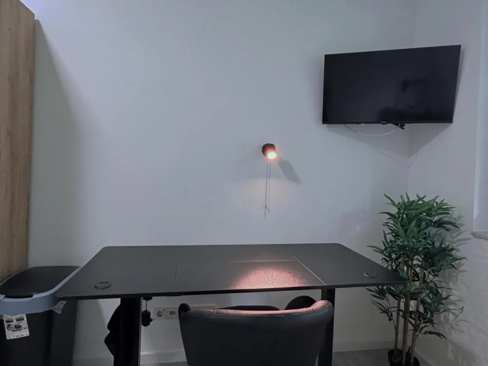 Einzelzimmer möbliert • All inclusive • Karlsruhe