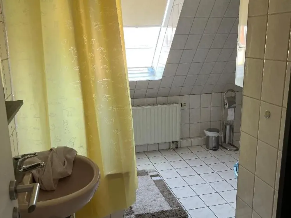 Ab 01.10.2026 - Möblierte, ruhig gelegene 1-Zimmer-Wohnung in Markkleeberg