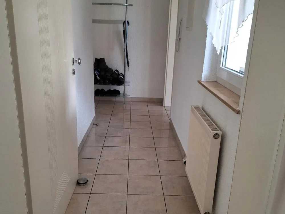 Helle renovierte Erdgeschosswohnung