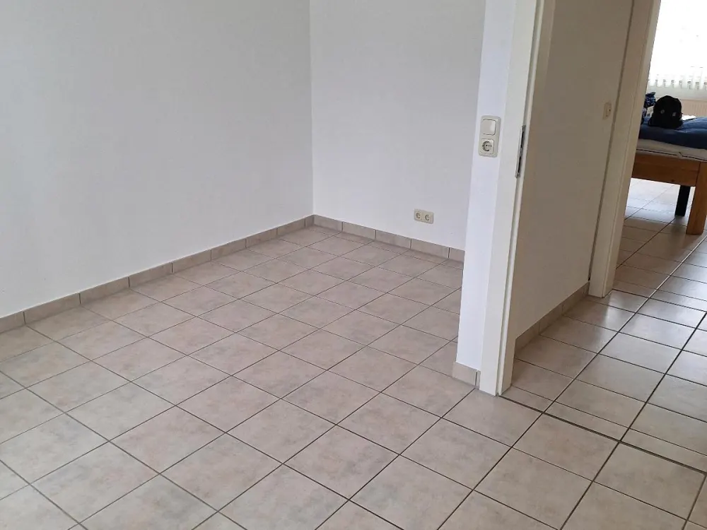 Helle renovierte Erdgeschosswohnung