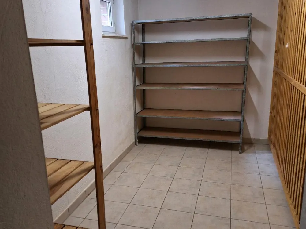 Helle renovierte Erdgeschosswohnung