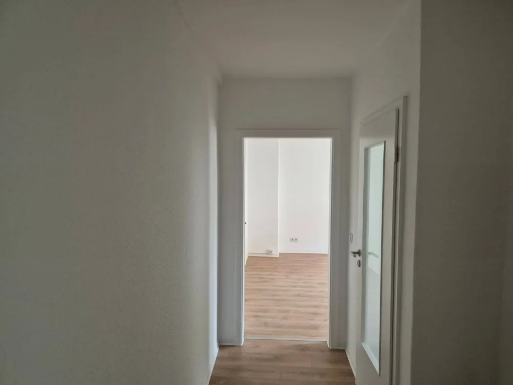 Frisch renovierte Erdgeschosswohnung mit Balkon sucht neuen Mieter