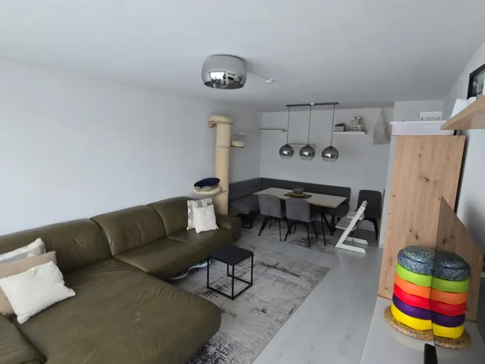 3-Zimmer-Wohnung mit großem Sonnenbalkon in Köln-Lindweiler