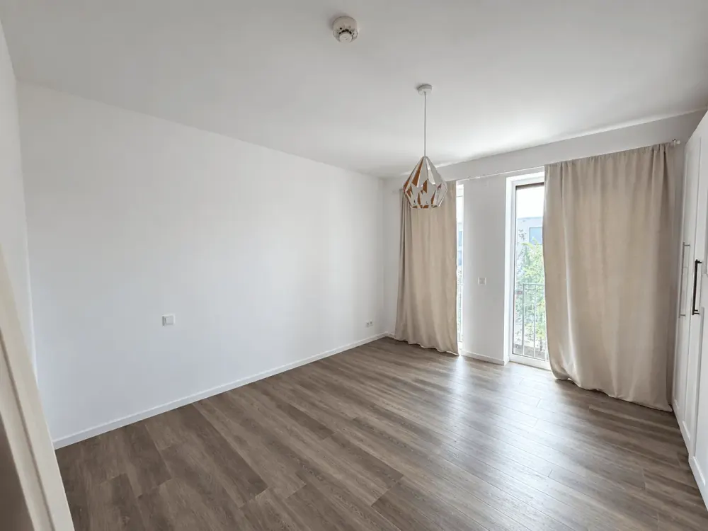 Hübsche 3-Zimmer-Neubau-Wohnung mit EBK und Loggia im schönen Sachsenhausen