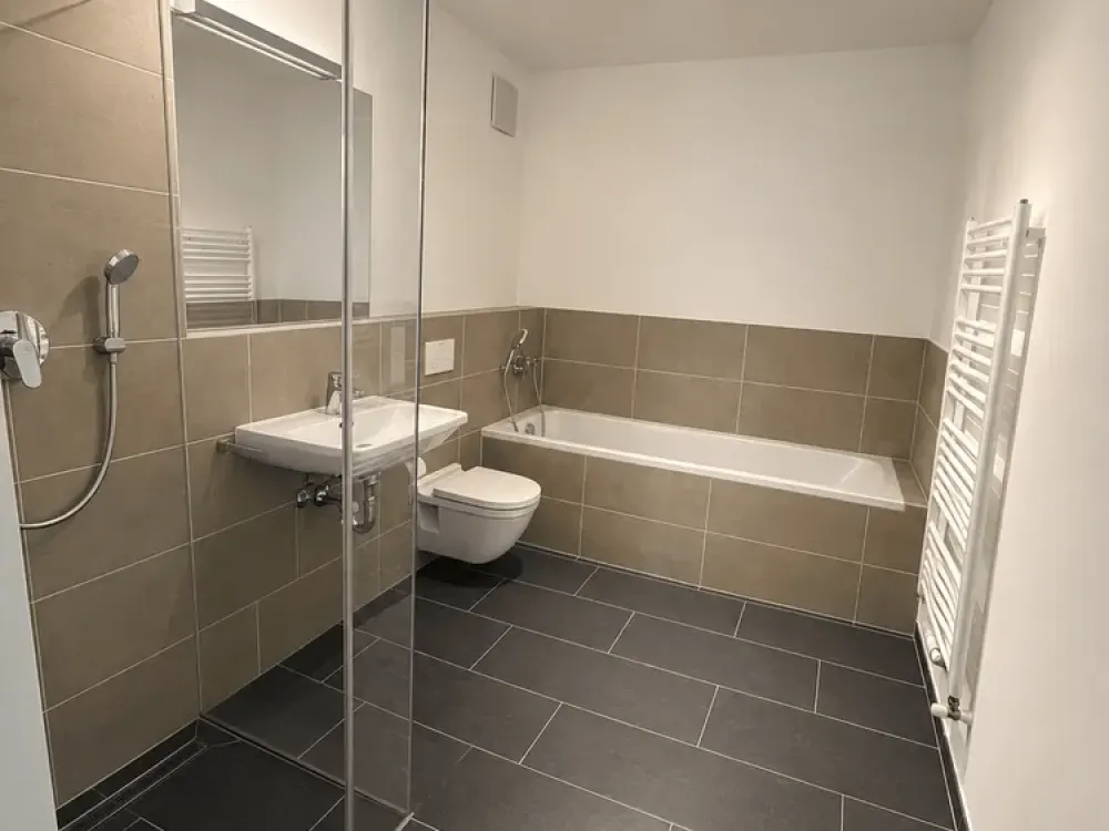 Hübsche 3-Zimmer-Neubau-Wohnung mit EBK und Loggia im schönen Sachsenhausen