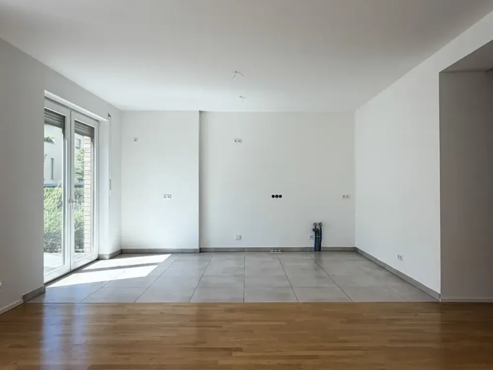 Die ersten 3 Monate kaltmietfrei wohnen! Moderne 4-Zimmer Wohnung mit Terrasse - Zentrum-West