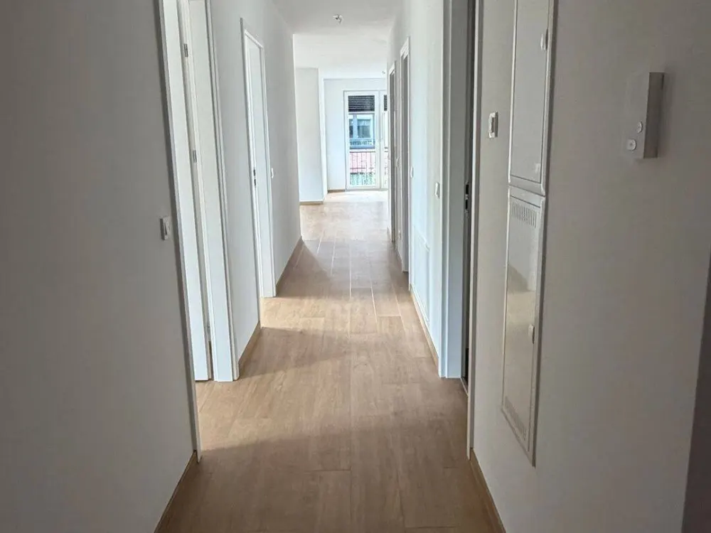 Fitted kitchen, quiet 3-room apartment