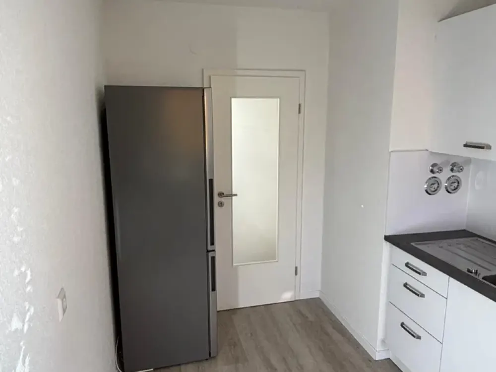Vor kurzem renovierte 2 Zimmer Wohnung mit Balkon in Stuttgart-Hofen