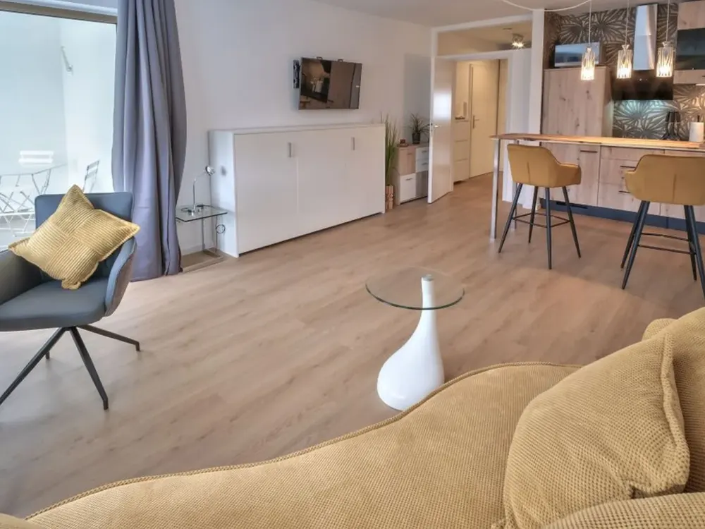 1-Zimmer Wohnung mit Balkon in Dietzenbach VOLL MÖBLIERT
