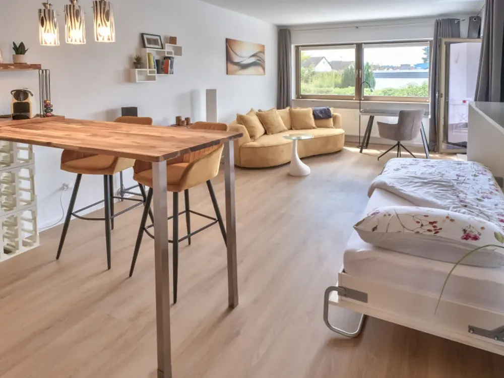 1-Zimmer Wohnung mit Balkon in Dietzenbach VOLL MÖBLIERT