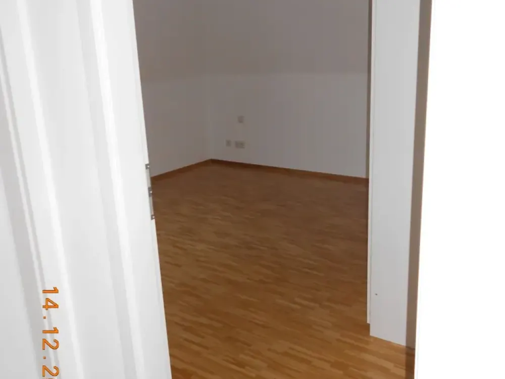 zentral gelegene 3-Zimmer-Maisonette-Wohnung in Stuttgart-Ost
