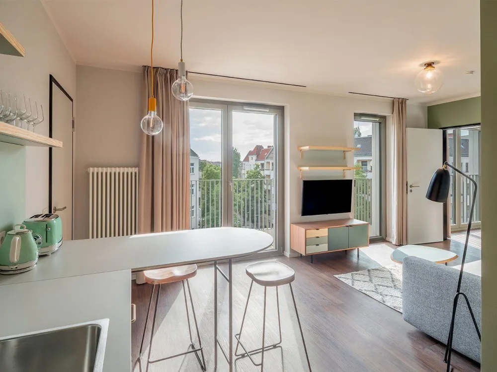 BESICHTIGUNGEN: Mi 9:00 & Fr 16:00 - Großzügige 3-Zimmer-Wohnung mit Balkon im RIX Neukölln, unbefristet