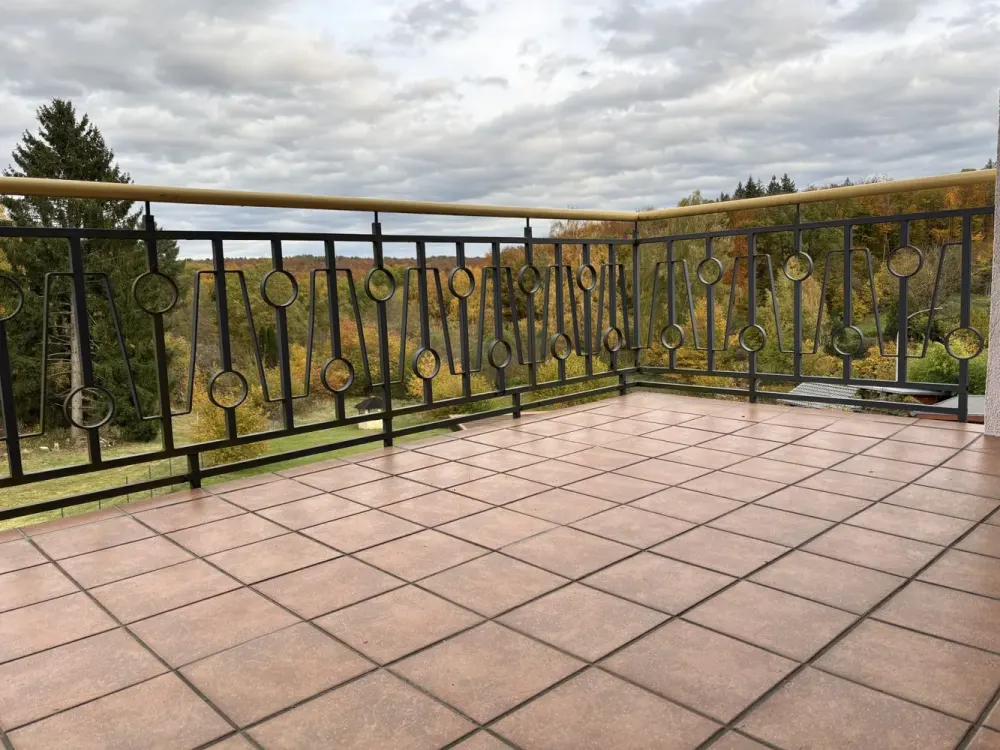 Beautiful Apartment in Green and Quiet Location of Spiesen-Elversberg!