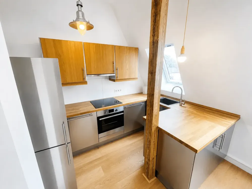 Stilvolle Pendlerwohnung | 2 Zimmer | vollmöbliert