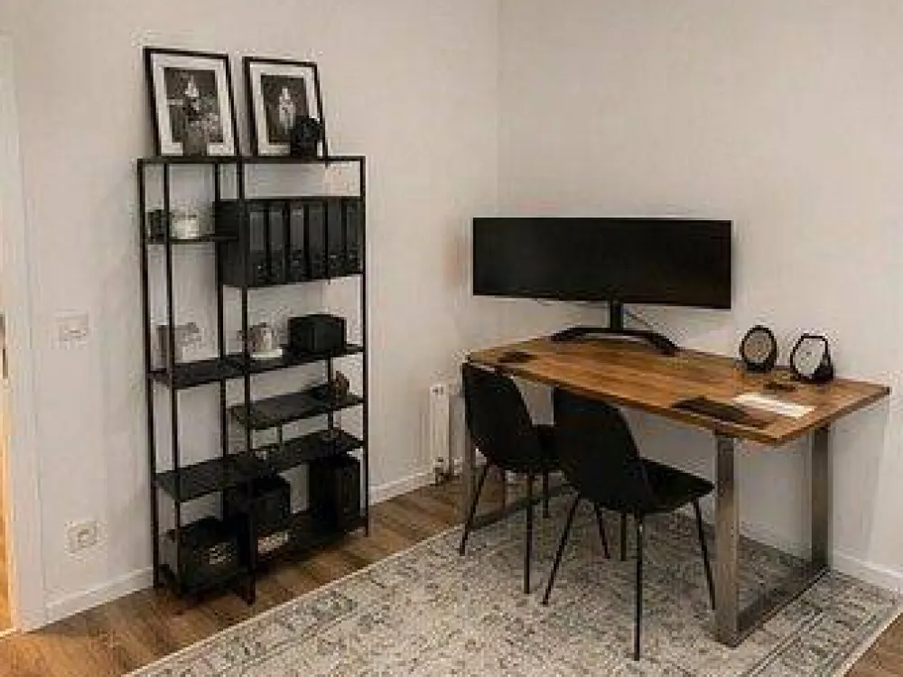 Spacious, Stylish & Immediately Available: Modern 3-Room Apartment in the Heart of Hanover