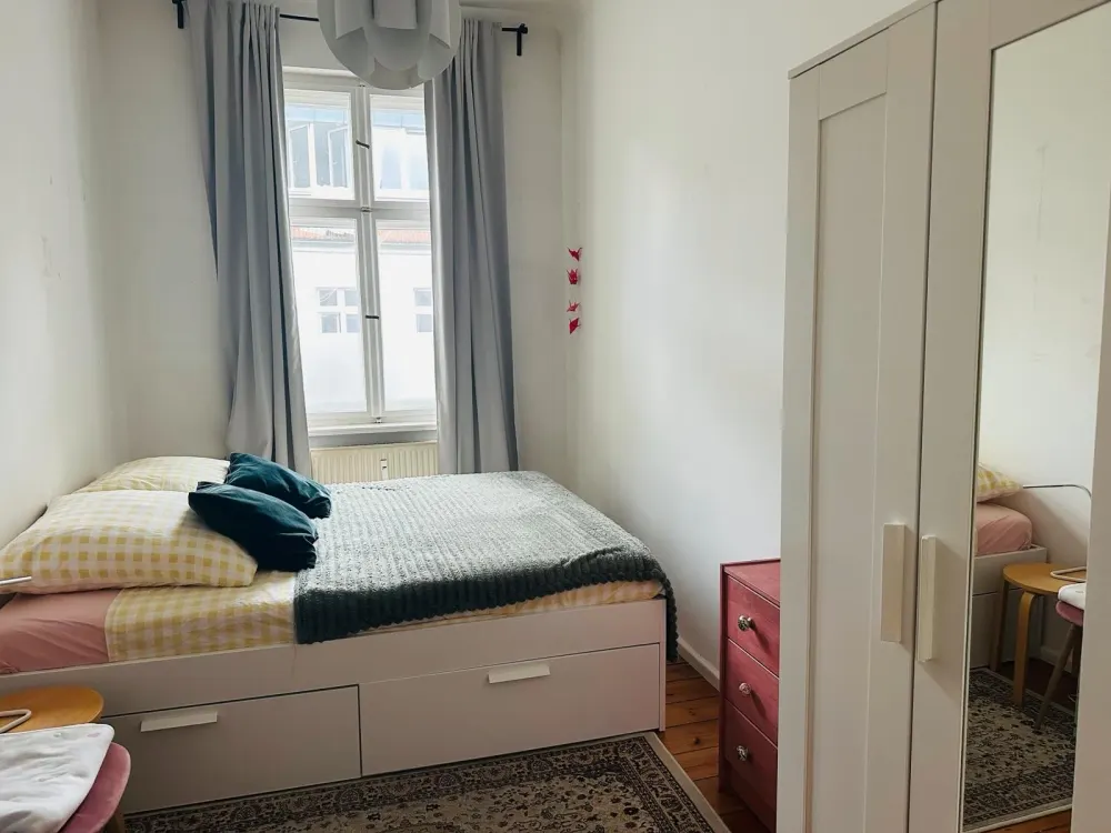 Fully furnished temporary sublet (4-moth) in Berlin-Schöneberg