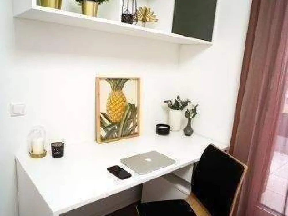 Möblierte Komfort L-Apartments mit Balkon im "URBAN LIVING Nürnberg"
