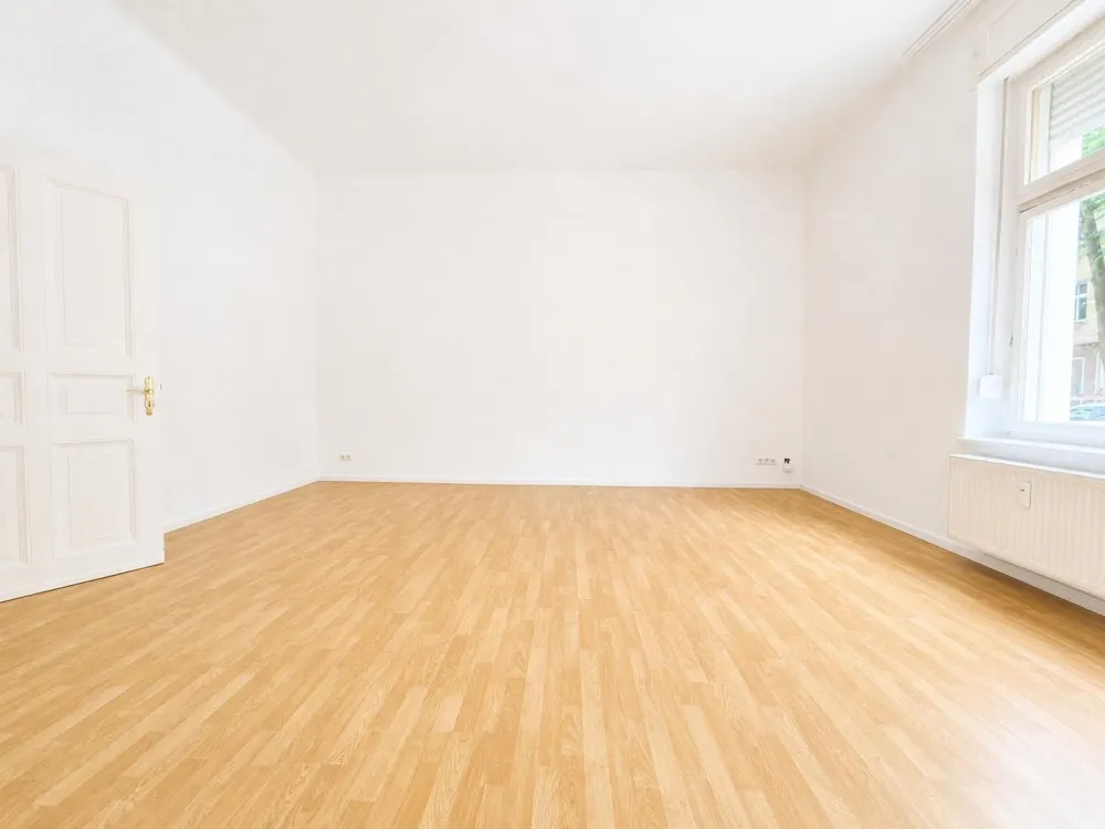 Sanierte 2-Zimmer-Altbauwohnung in Kiezlage - Nähe Antonplatz