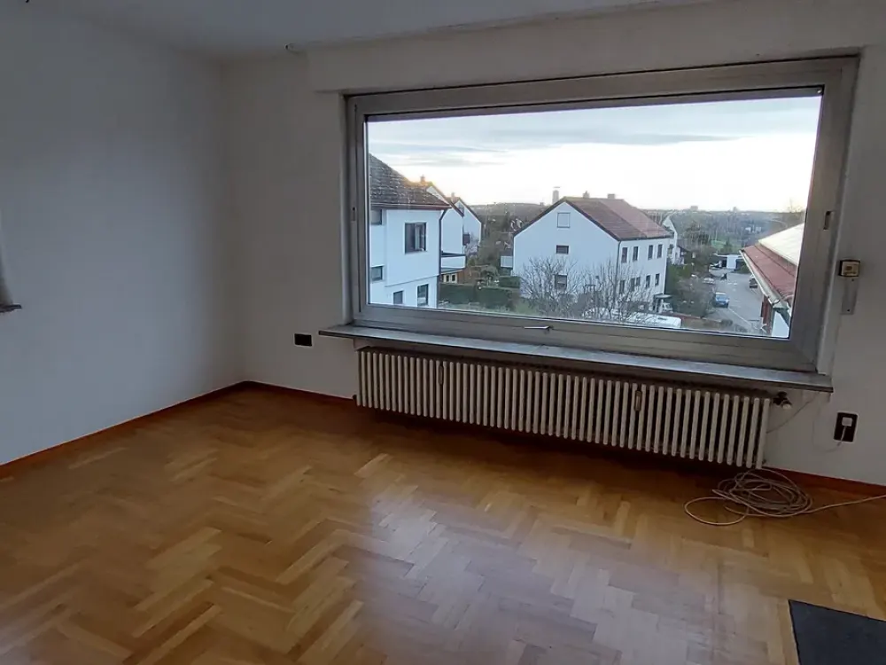 3,5-Zimmer-Wohnung mit Balkon, Kachelofen & schönem Ausblick in Poppenweiler