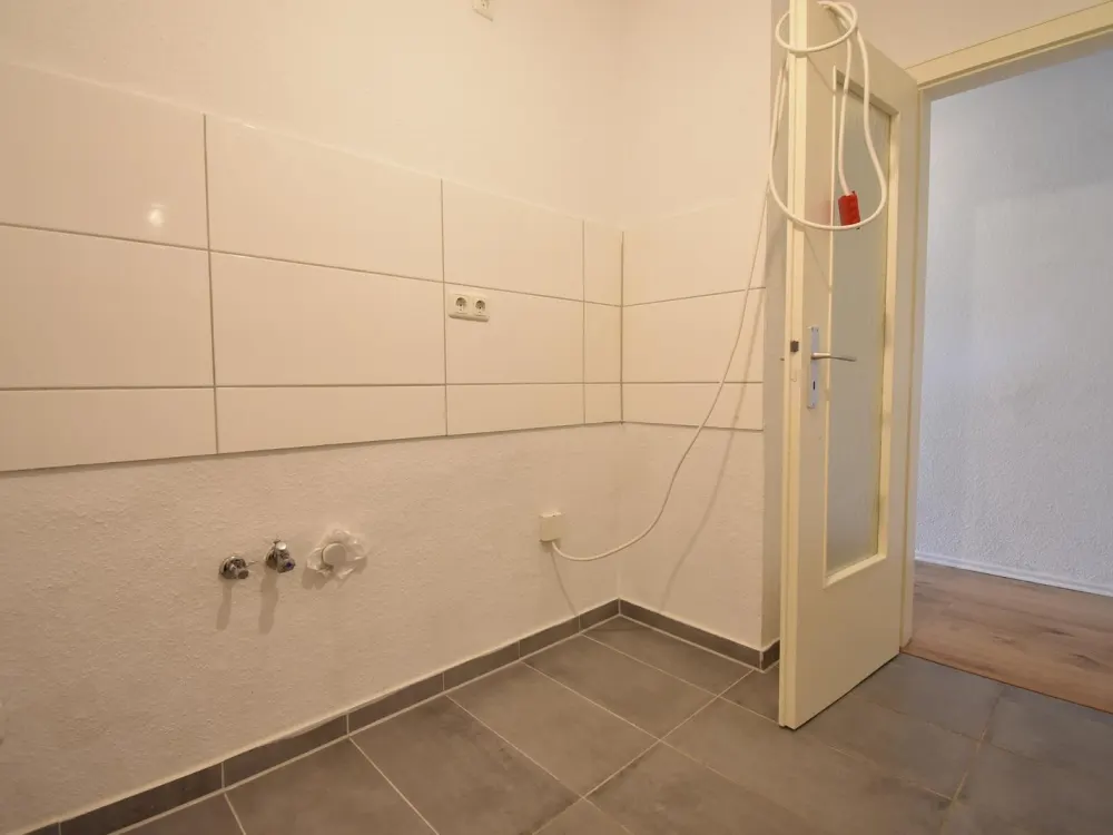 Ruhige Lage! Renoviertes Apartment mit Balkon in Willich