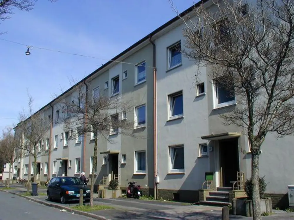 Act Now: Affordable 2-Room Apartment
