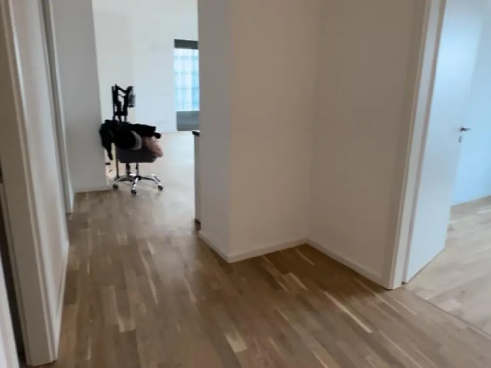 Helle 3 Zimmer-Wohnung mit Alpenblick und moderner Einbauküche ab