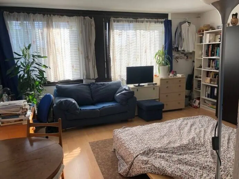 Schöne 1-Zimmer-Wohnung, unmöbliert, in unmittelbarer Nähe Stadtpark Nürnberg