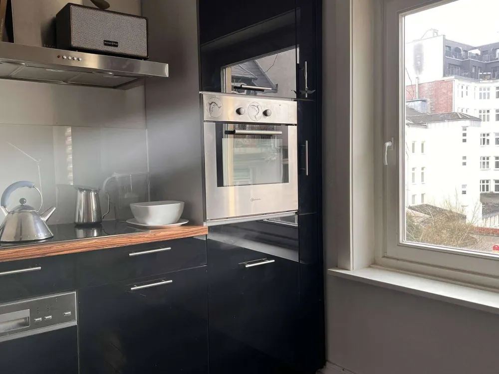 Möblierte 2-Zimmer-Wohnung in beliebter Lage von Hamburg-St. Georg