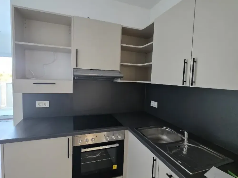 1 Zimmerwohnung mit Balkon!