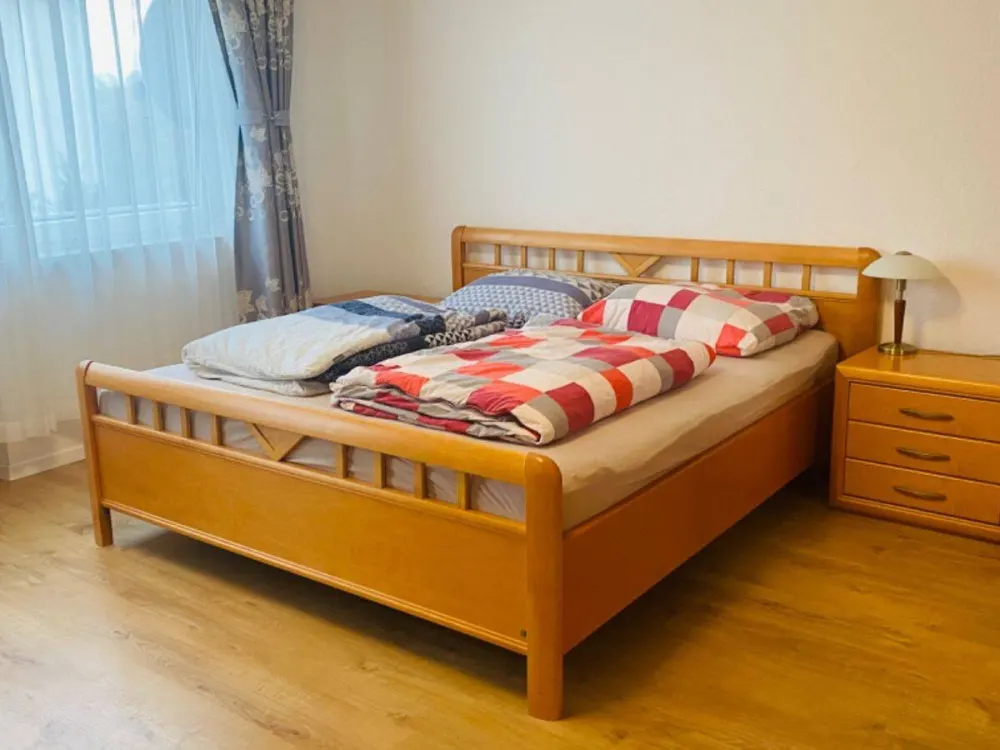 Wohnen auf Zeit Stuttgart Plieningen im möblierten WG-Zimmer Nähe Uni Hohenheim