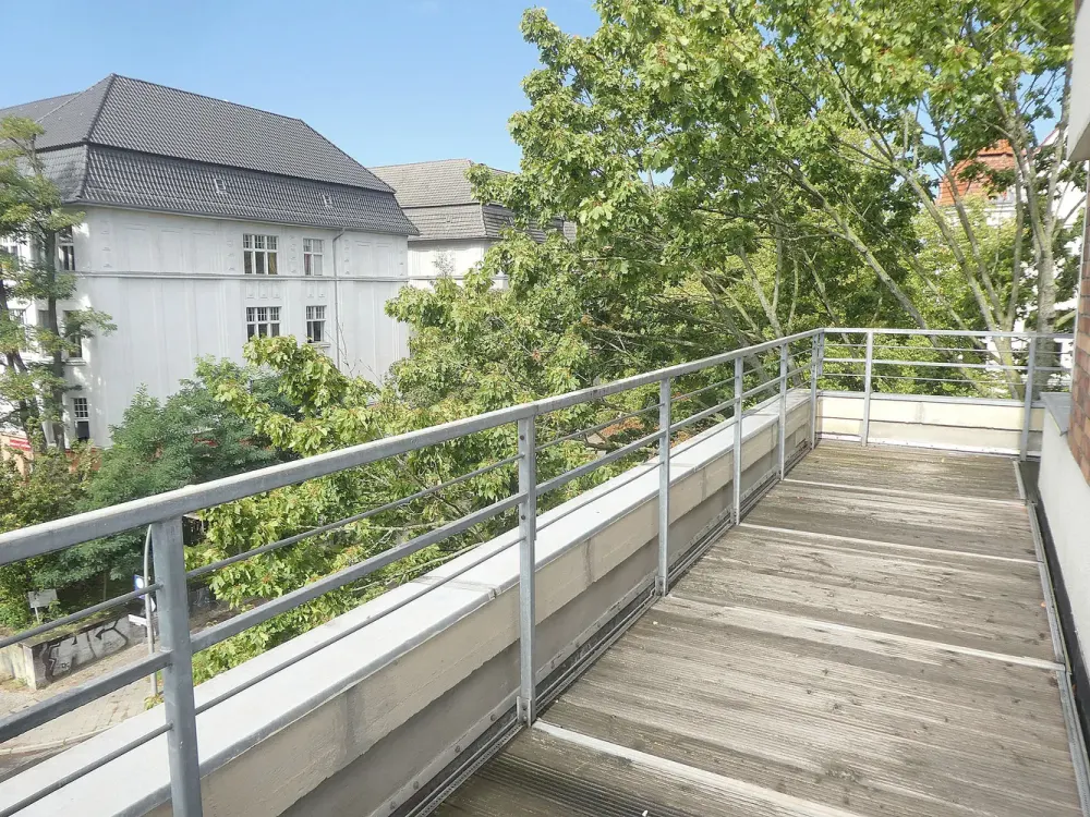 Drake- Ecke Margaretenstraße, Dachgeschoß Eck-Wohnung, RETRO-Bad - Terrasse - 1 Zimmer