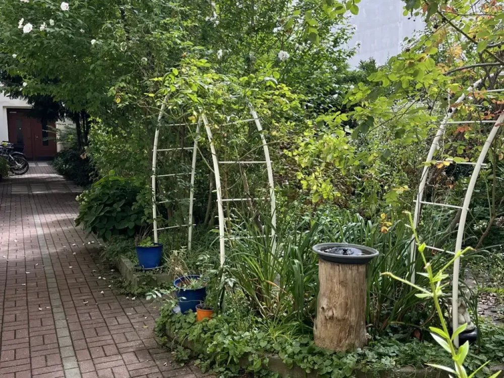 Schöne 2-Zimmer Altbauwohnung mit Charme im feinsten Charlottenburg Nähe S-Bhf und U-Bhf