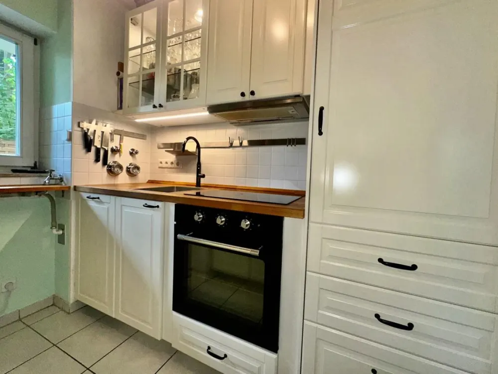 Tolle 2 Zimmer-Wohnung mit Einbauküche mitten in Striesen!